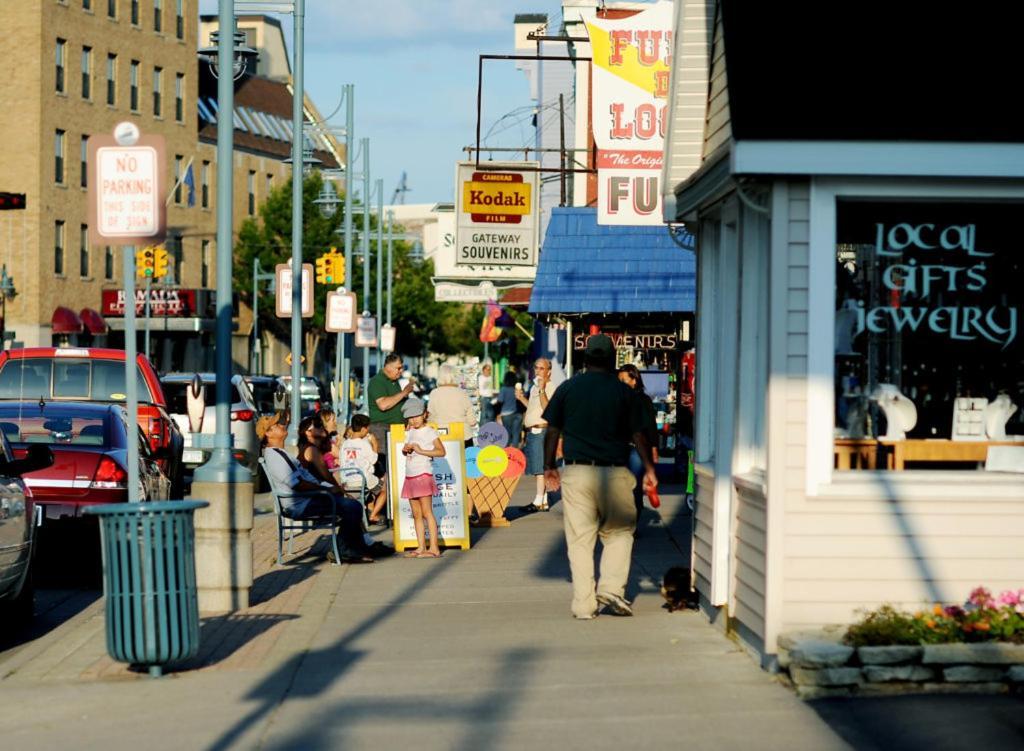 Lockview Motel Sault Ste. Marie Buitenkant foto